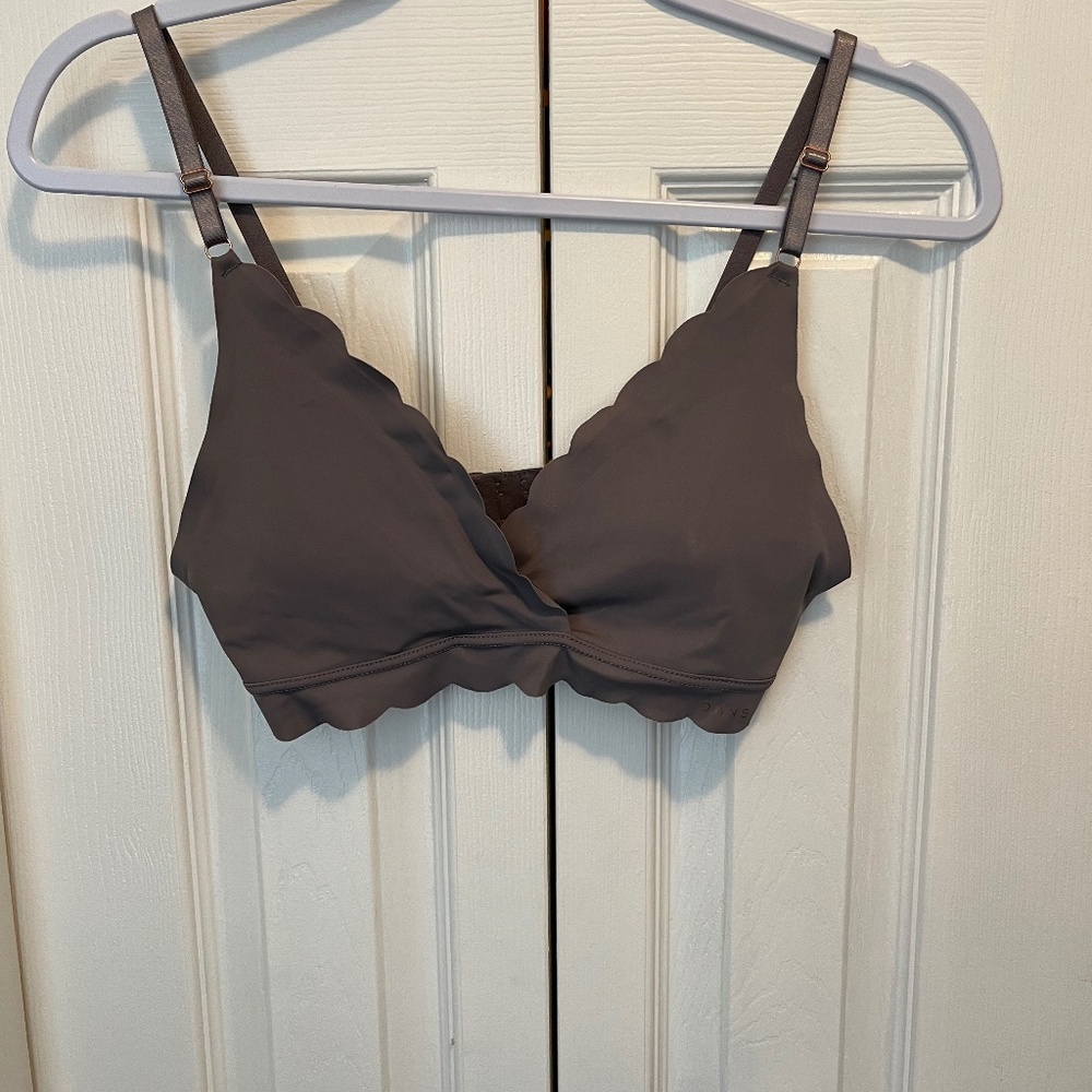 Danskin size 34c bra